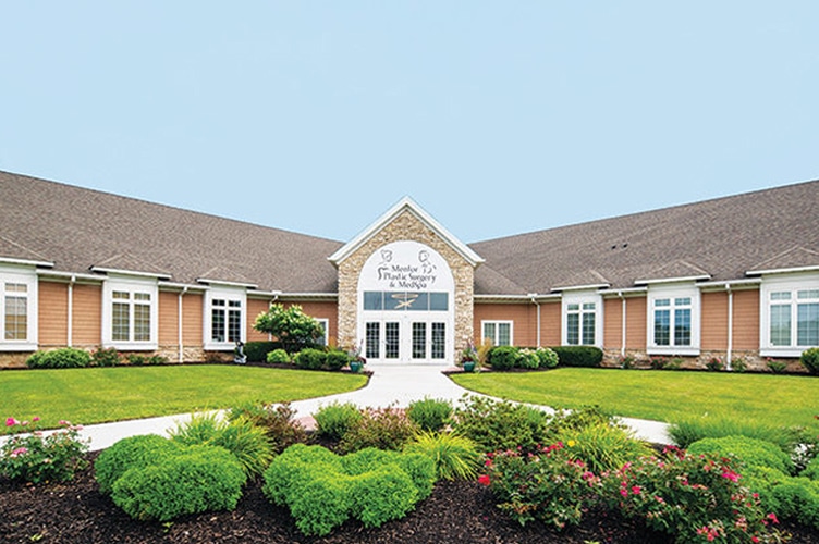 Photo of Mentor Plastic Surgery and MedSpa building