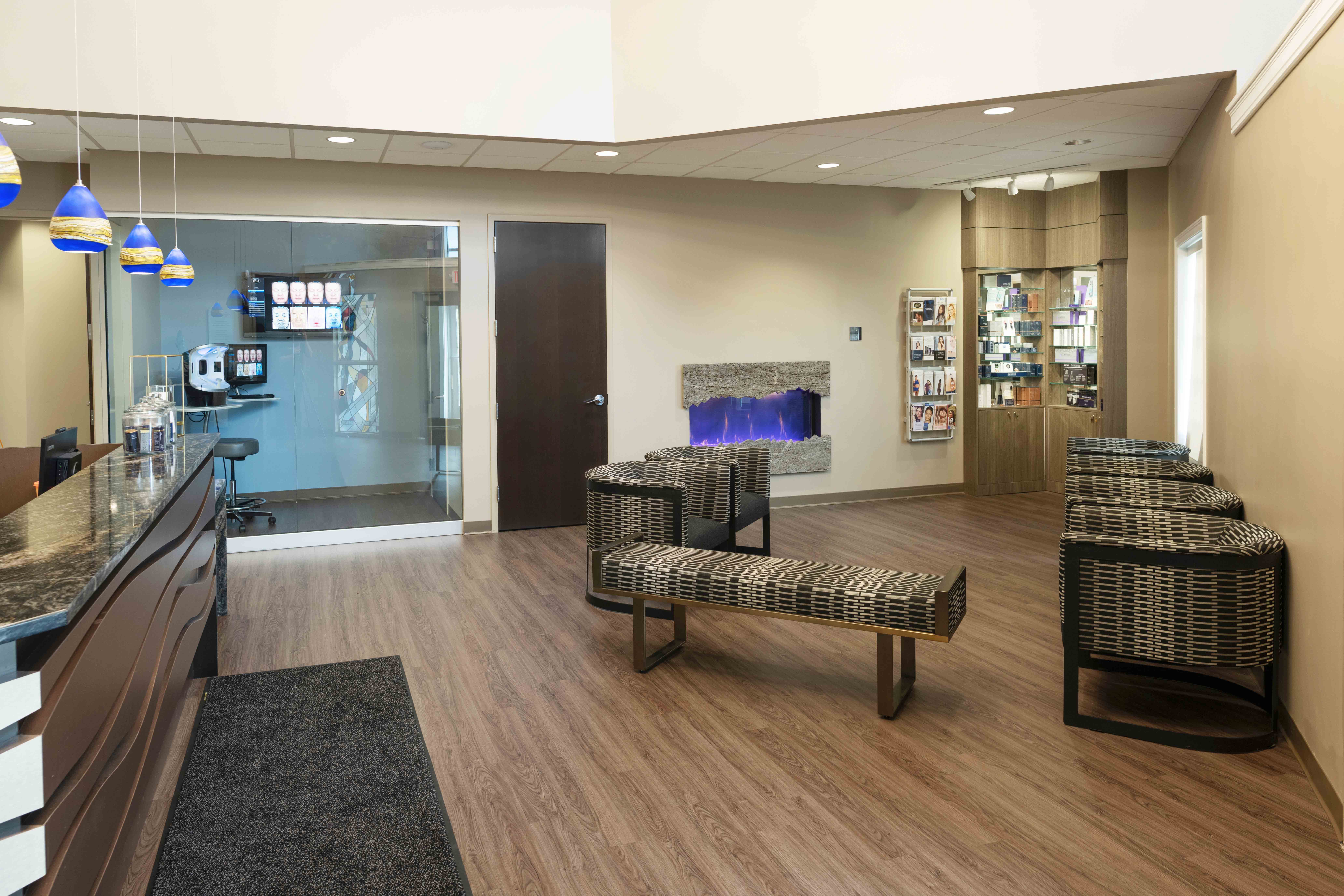 Mentor Plastic Surgery and MedSpa foyer and waiting room